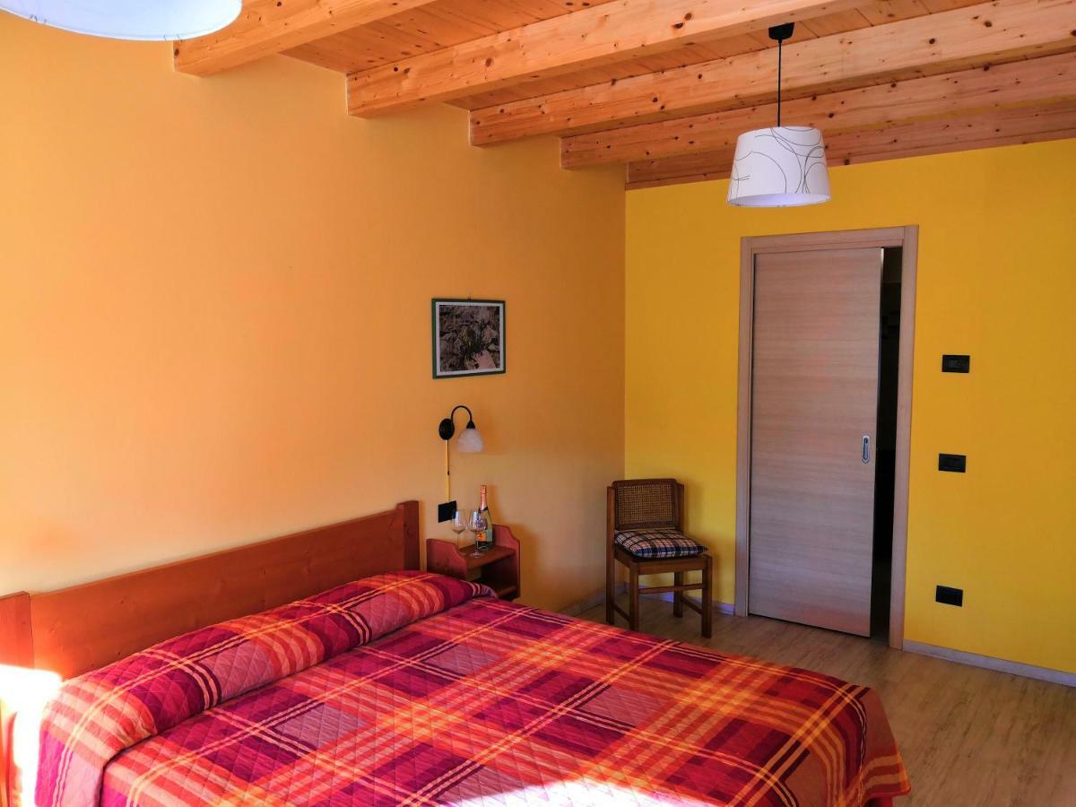 Agriturismo Val Codera Verceia Exteriör bild