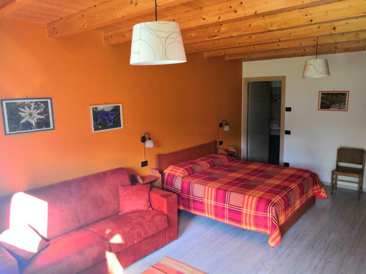 Agriturismo Val Codera Verceia Exteriör bild