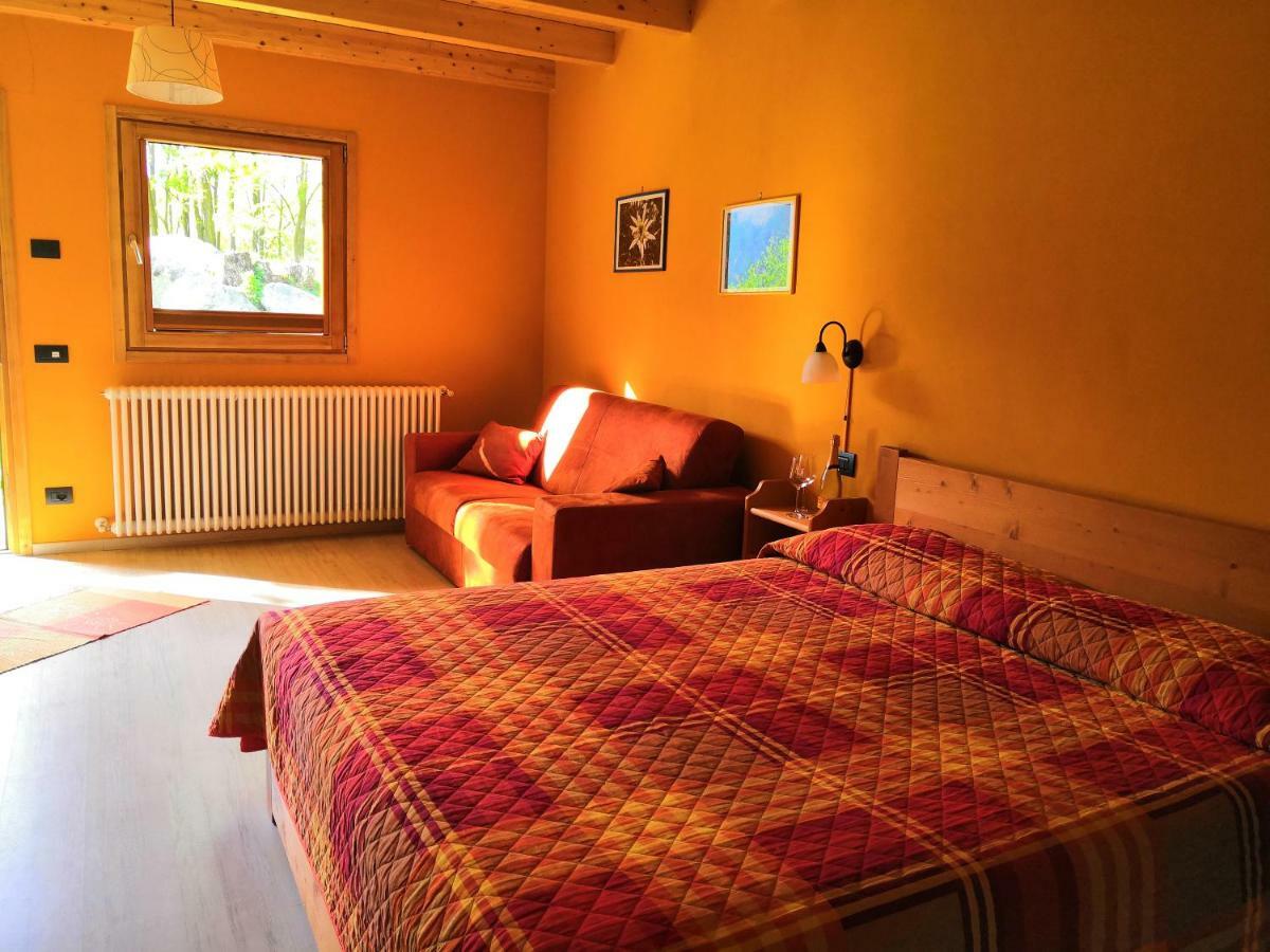 Agriturismo Val Codera Verceia Exteriör bild